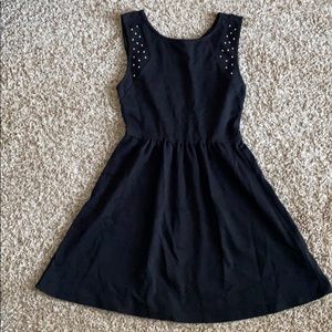 Black skater dress small